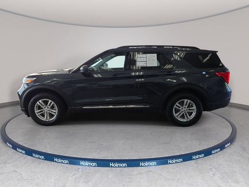 Certified 2023 Ford Explorer XLT w/ Equipment Group 202A AWD/4WD image 8