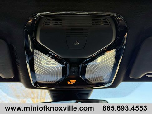 Used 2020 BMW 330i xDrive Sedan w/ Premium Package image 24