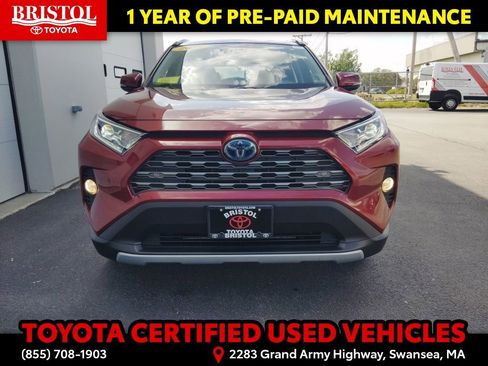 Certified 2019 Toyota RAV4 Limited w/ Limited Grade Weather Package AWD/4WD image 36