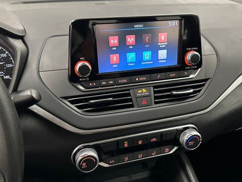 Certified 2024 Nissan Altima 2.5 S image 13