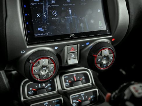 Used 2014 Chevrolet Camaro SS image 29