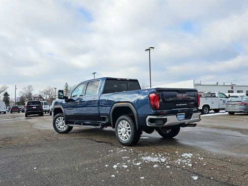 Certified 2023 GMC Sierra 2500 SLT w/ SLT Premium Package image 8