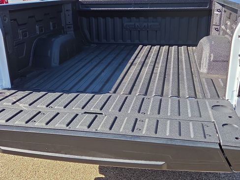 New 2026 GMC Sierra 1500 AT4 w/ AT4 Premium Package image 7