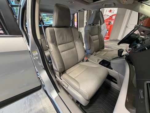 Used 2012 Honda CR-V EX-L image 4