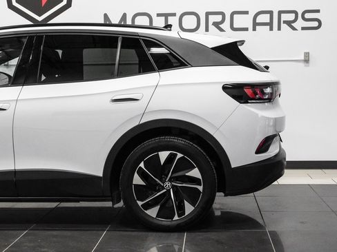 Used 2021 Volkswagen ID.4 Pro w/ ID.4 Protection Package image 17