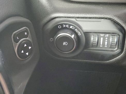 Used 2020 Jeep Wrangler Unlimited Rubicon w/ Safety Group AWD/4WD image 24