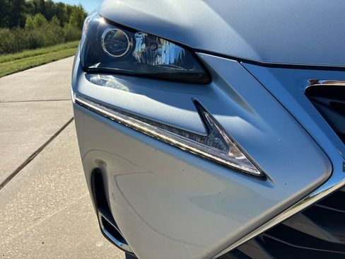 Used 2015 Lexus NX 200t FWD image 17