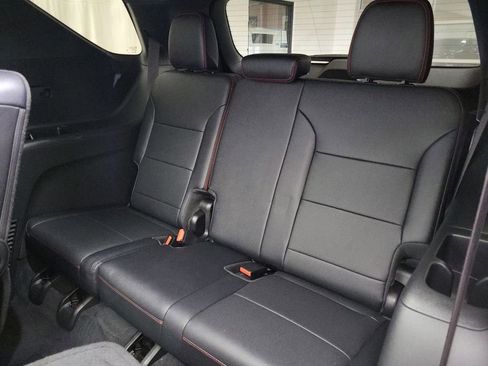 Certified 2024 Chevrolet Traverse RS w/ LPO, Floor Liner Package image 11