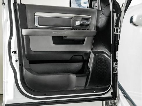 Used 2017 RAM 1500 Lone Star RWD image 33