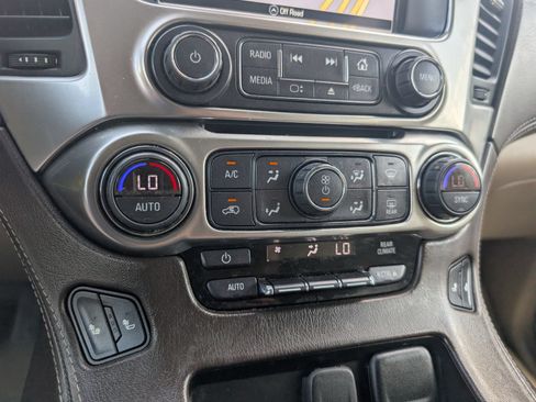 Used 2020 Chevrolet Tahoe LT RWD image 30