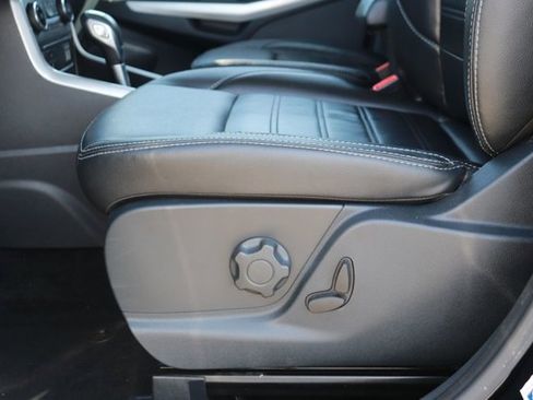 Used 2018 Ford EcoSport Titanium image 11