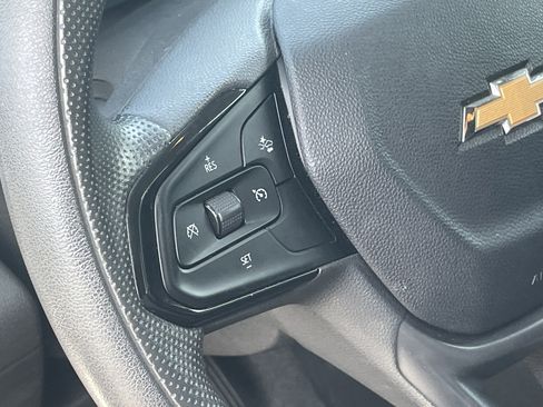 Used 2024 Chevrolet Trax LS FWD image 19