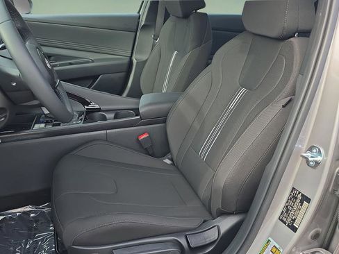 New 2026 Hyundai Elantra SEL Sport Premium FWD image 23