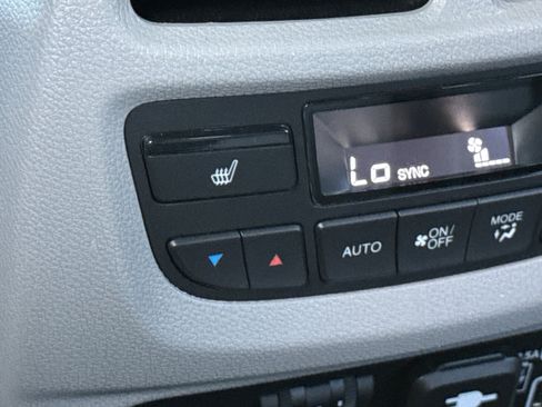 Used 2021 Honda Pilot Elite image 22