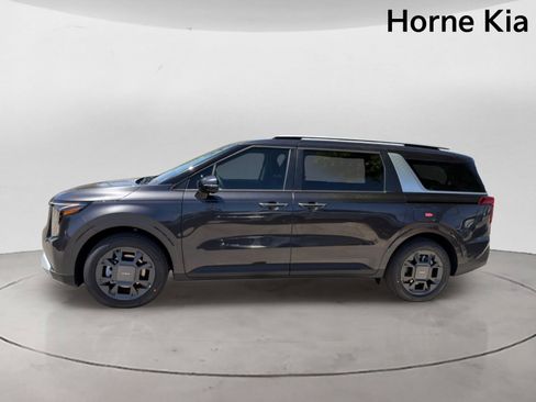 New 2026 Kia Carnival EX FWD image 6