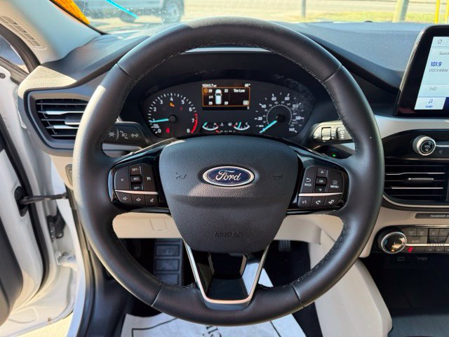 Used 2022 Ford Escape SEL FWD image 12