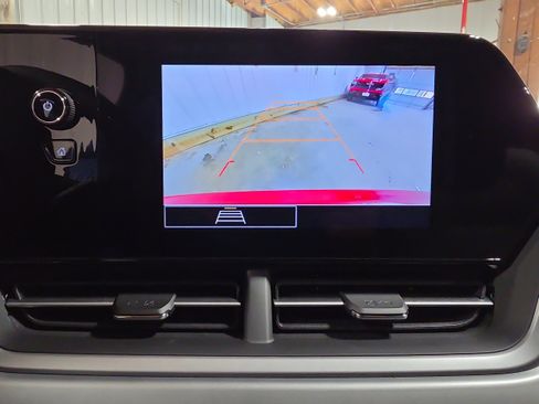 New 2026 Chevrolet Trax RS w/ Driver Confidence Package image 19