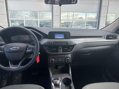 Used 2020 Ford Escape S image 7