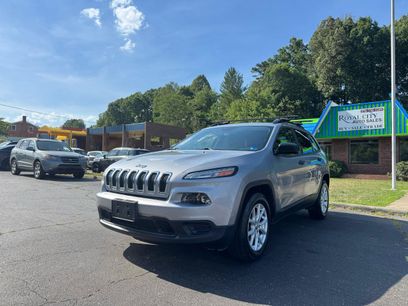 Used 2017 Jeep Cherokee Sport w/ Cold Weather Group