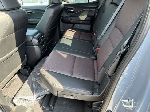 New 2026 Honda Ridgeline Black Edition image 6
