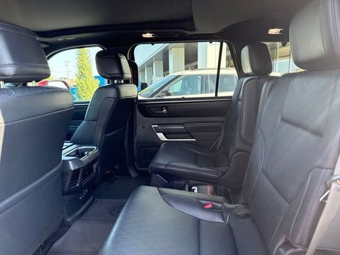 Used 2025 Toyota Sequoia Platinum AWD/4WD image 16