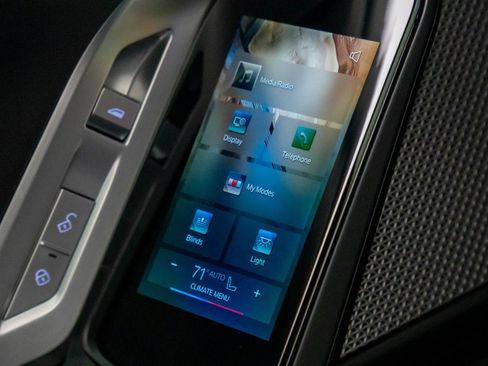 New 2025 BMW 760i xDrive 760i xDrive image 21