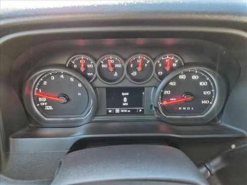 Used 2022 Chevrolet Silverado 1500 Custom Trail Boss w/ LPO, Dark Essentials Package AWD/4WD image 10