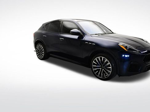 Used 2023 Maserati Grecale Modena AWD/4WD image 10