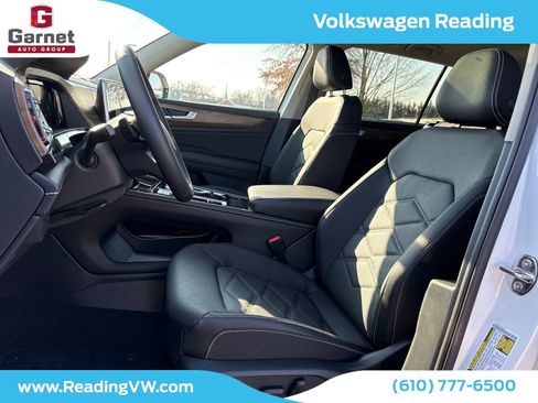 New 2026 Volkswagen Atlas SE image 10
