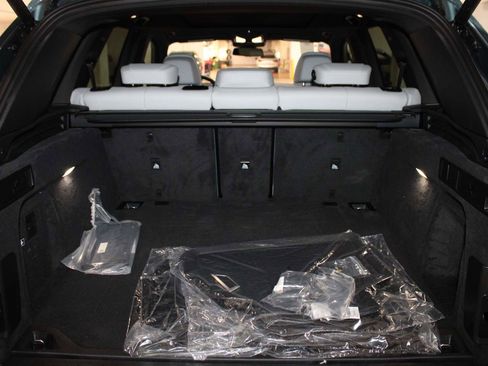 Used 2026 BMW X5 xDrive40i image 8