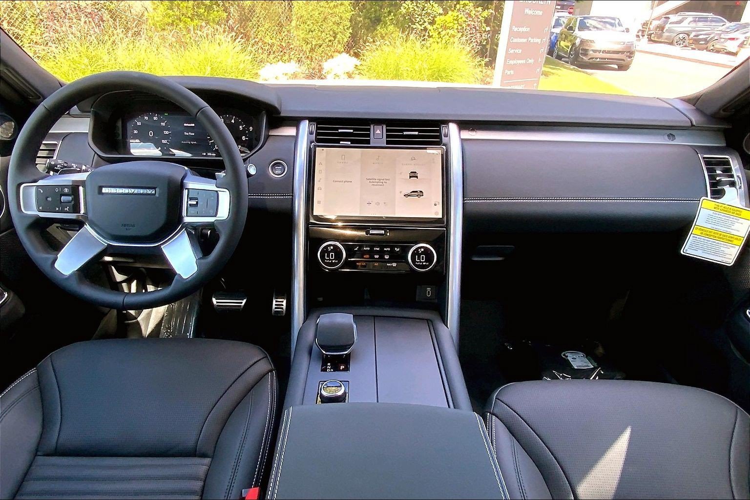 New 2026 Land Rover Discovery Limited Edition AWD/4WD image 5