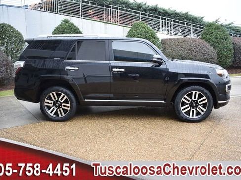 Used 2023 Toyota 4Runner Limited image 12