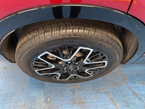 Used 2023 Chevrolet Blazer RS w/ Driver Confidence II Package image 5