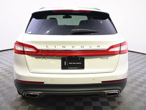 Used 2018 Lincoln MKX Reserve w/ Lincoln MKX Climate Package AWD/4WD image 5