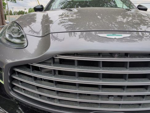 Used 2025 Aston Martin DBX 707 AWD/4WD image 11