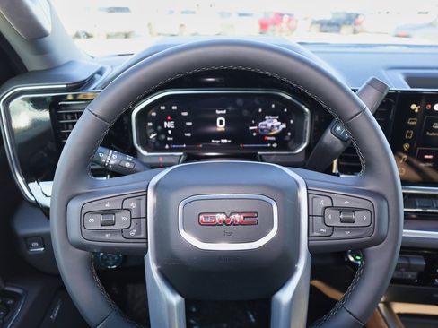 New 2026 GMC Sierra 2500 SLT w/ SLT Premium Package image 18