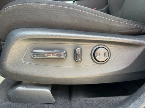 Certified 2024 Honda CR-V EX image 23