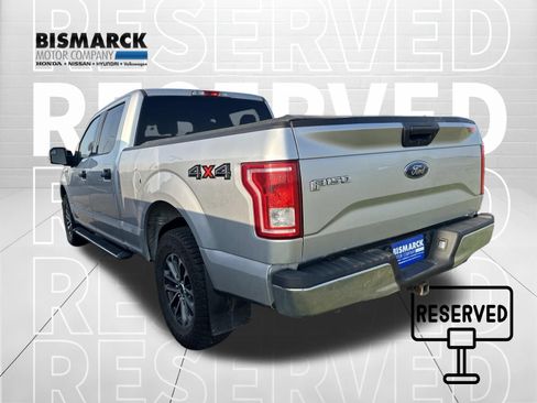 Used 2017 Ford F150 XLT w/ Trailer Tow Package AWD/4WD image 4