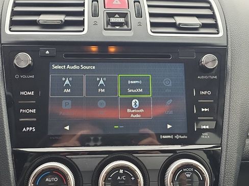 Used 2017 Subaru Forester 2.5i Premium image 17