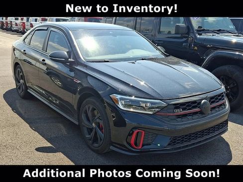 Used 2024 Volkswagen Jetta GLI Autobahn FWD image 1
