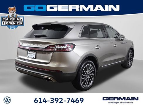 Used 2020 Lincoln Nautilus Reserve image 9