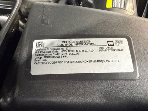 Used 2021 GMC Sierra 3500 AT4 image 41