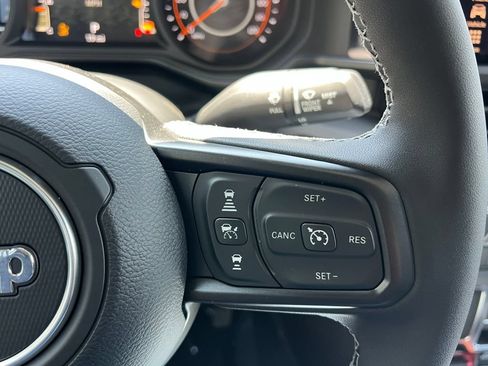 New 2026 Jeep Gladiator Rubicon AWD/4WD image 22