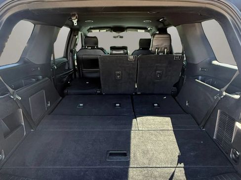 Used 2018 Ford Expedition Limited AWD/4WD image 23