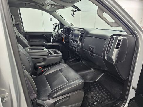 Used 2017 Chevrolet Silverado 1500 LT w/ All Star Edition AWD/4WD image 28