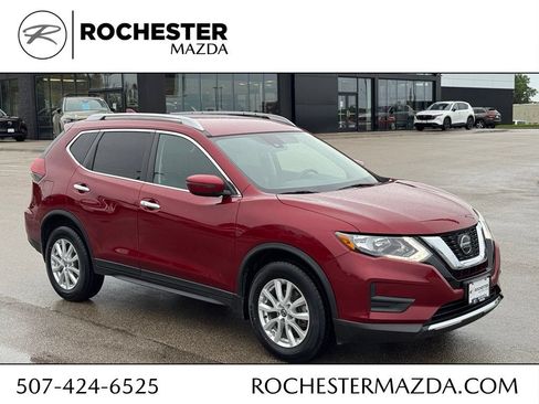 Used 2020 Nissan Rogue SV AWD/4WD image 1