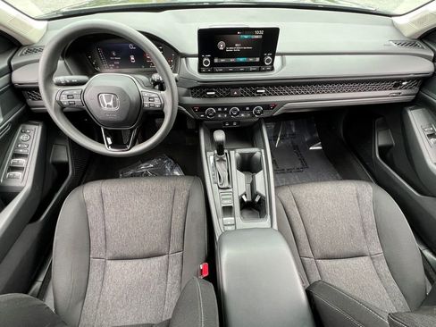 Used 2023 Honda Accord EX image 16