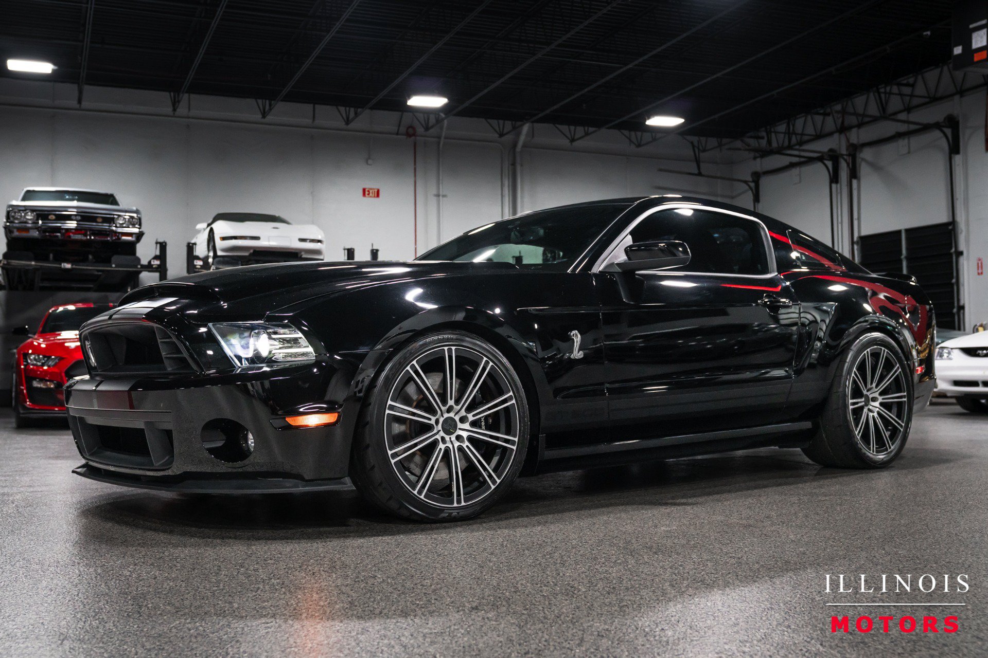 Used 2014 Ford Mustang Shelby GT500 RWD image 1
