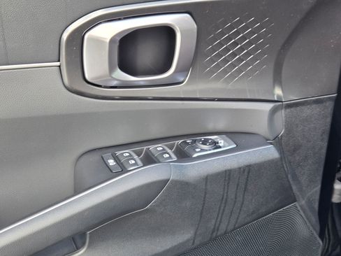 New 2026 Kia Sorento S image 21