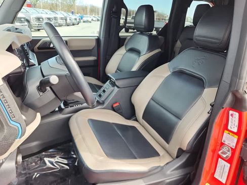 Used 2023 Ford Bronco Wildtrak AWD/4WD image 10
